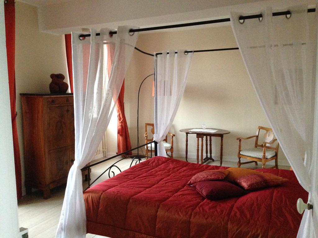 Comme A La Maison Panzió Tours-sur-Marne Kültér fotó