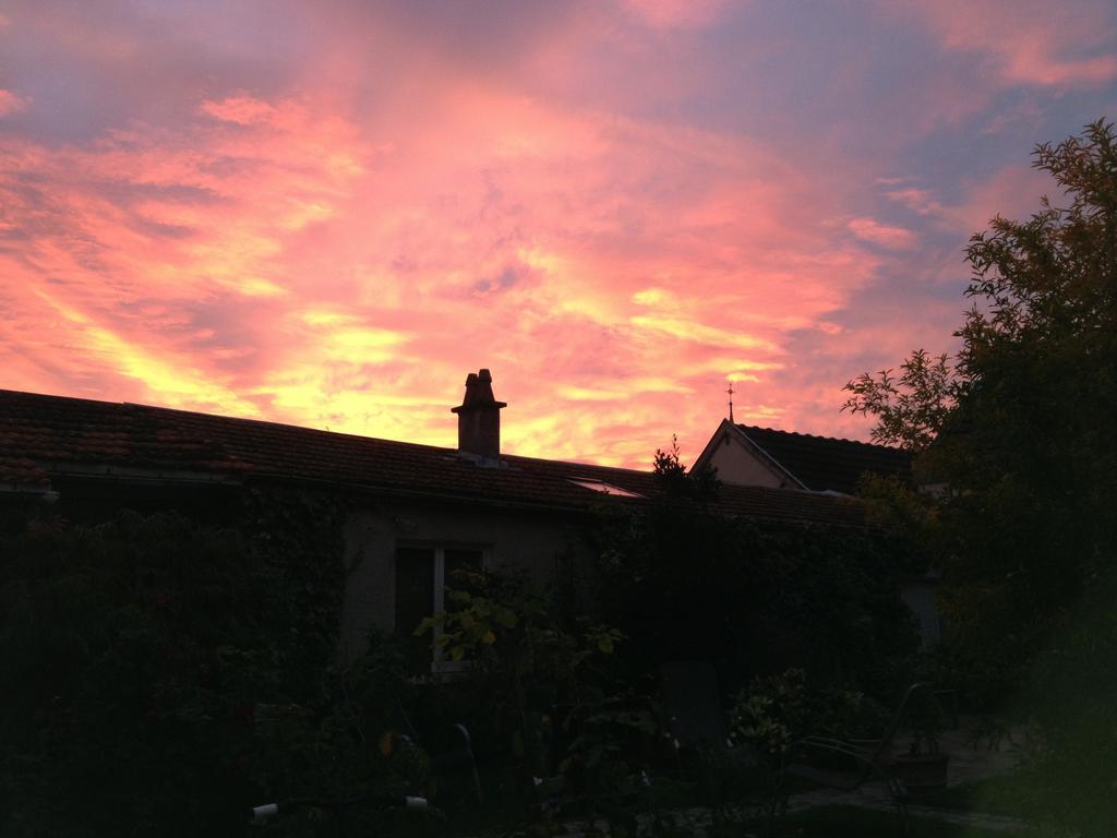 Comme A La Maison Panzió Tours-sur-Marne Kültér fotó