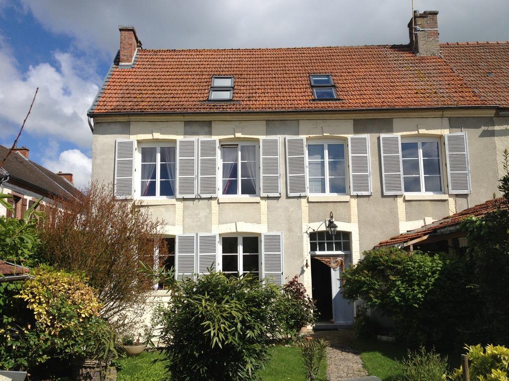 Comme A La Maison Panzió Tours-sur-Marne Kültér fotó